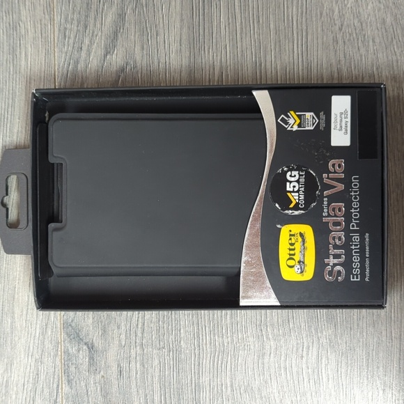 OtterBox Other - OtterBox Strada Via Samsung S20+ Phone Case